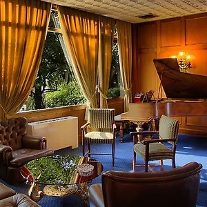 https://hotel-etxeberri.basquecountryhotels.org